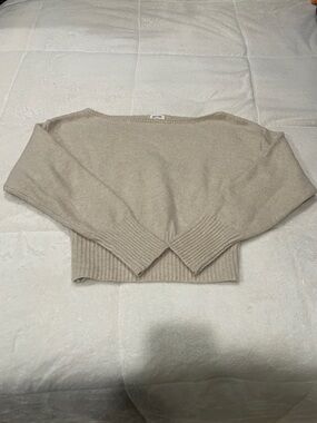 Women’s Crewneck Rib-Hem Sweater in Beige